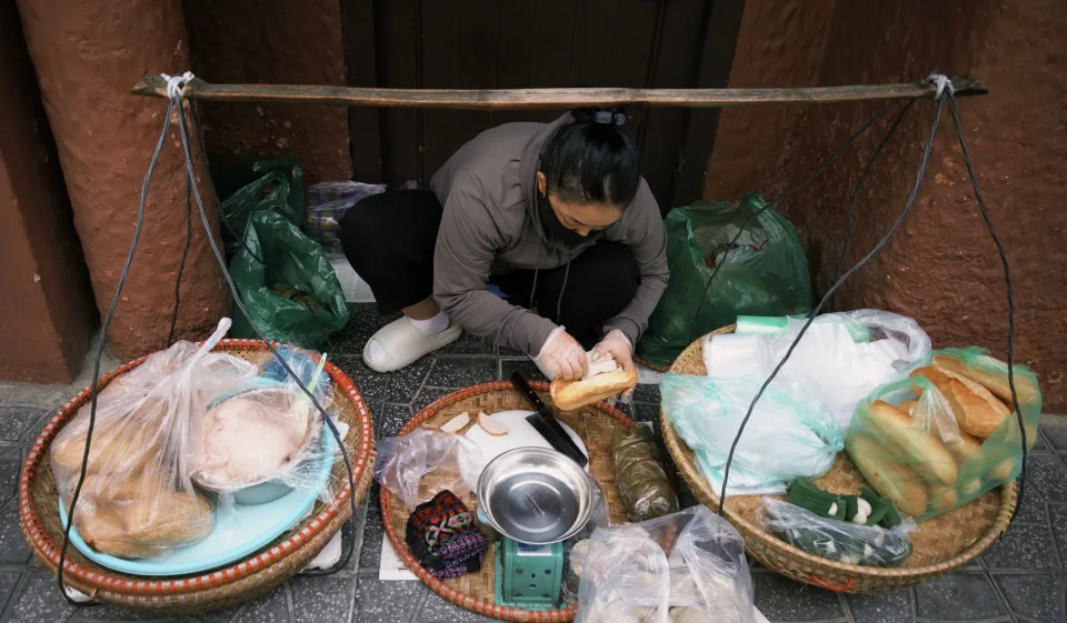 Bún, phở đóng hộp mang đi